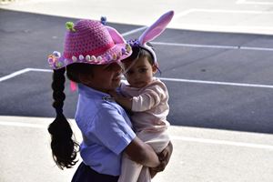 2021-easter-hat-parade-37