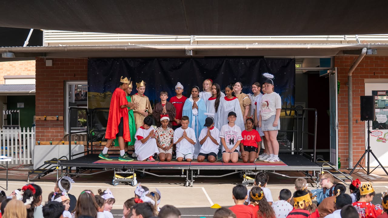 176022598337143_869026192370110-1