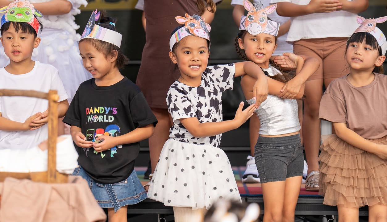 176022598337143_869000715705991-1