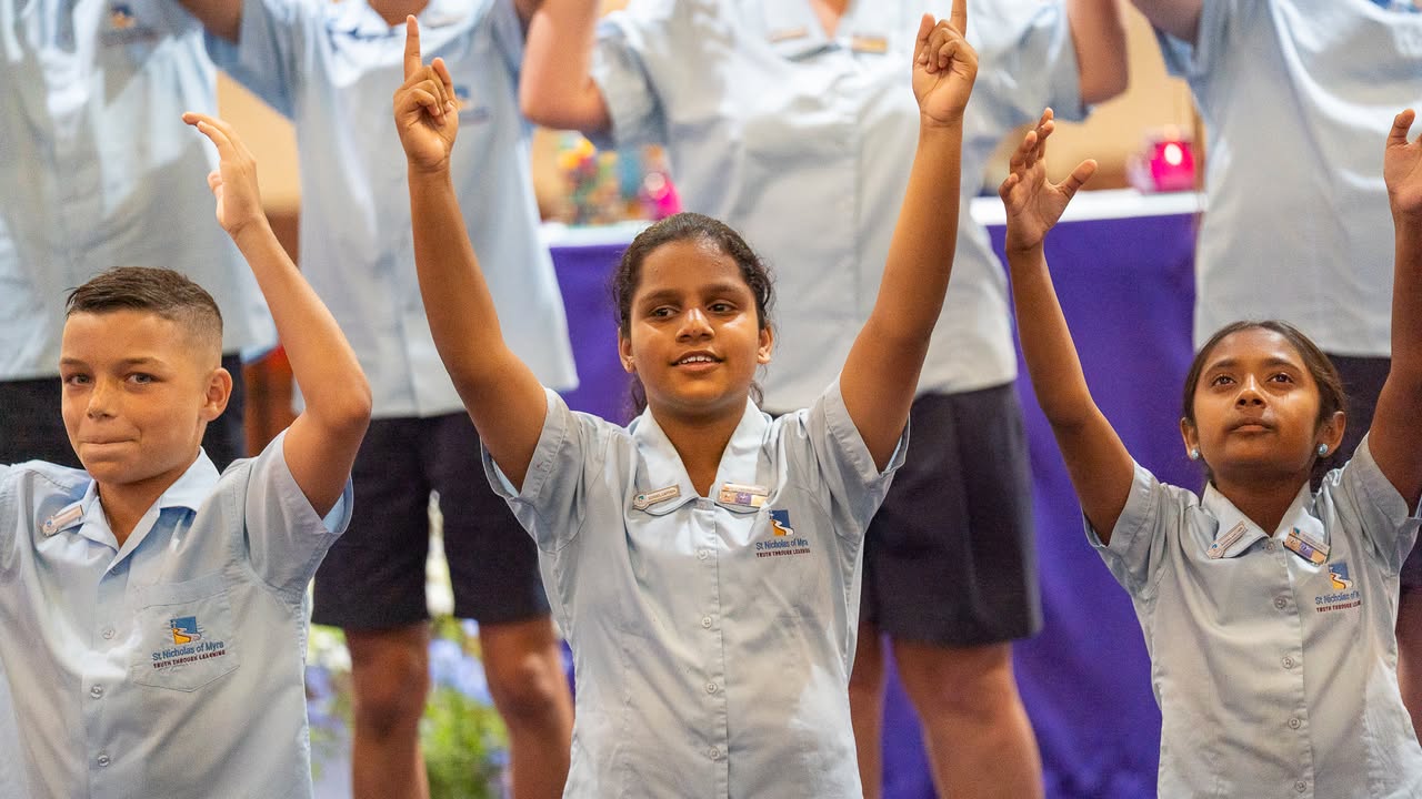 176022598337143_869771955628867-1