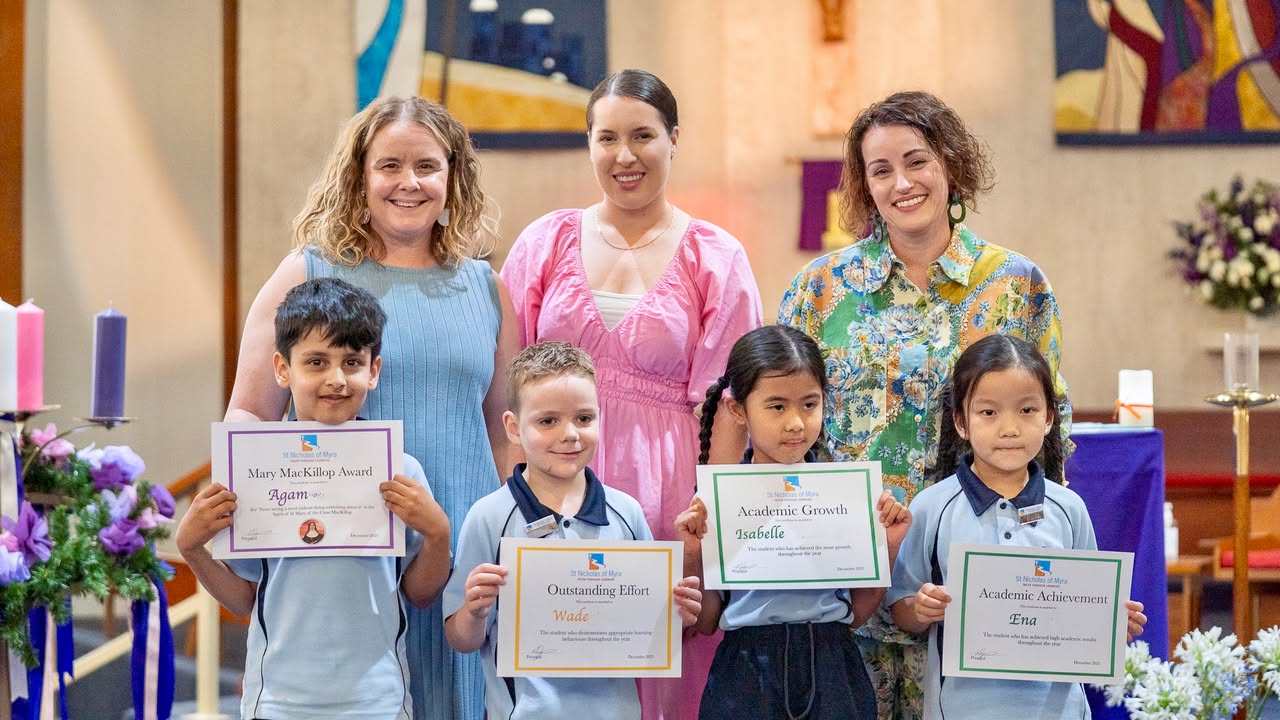 176022598337143_871206932152036-1