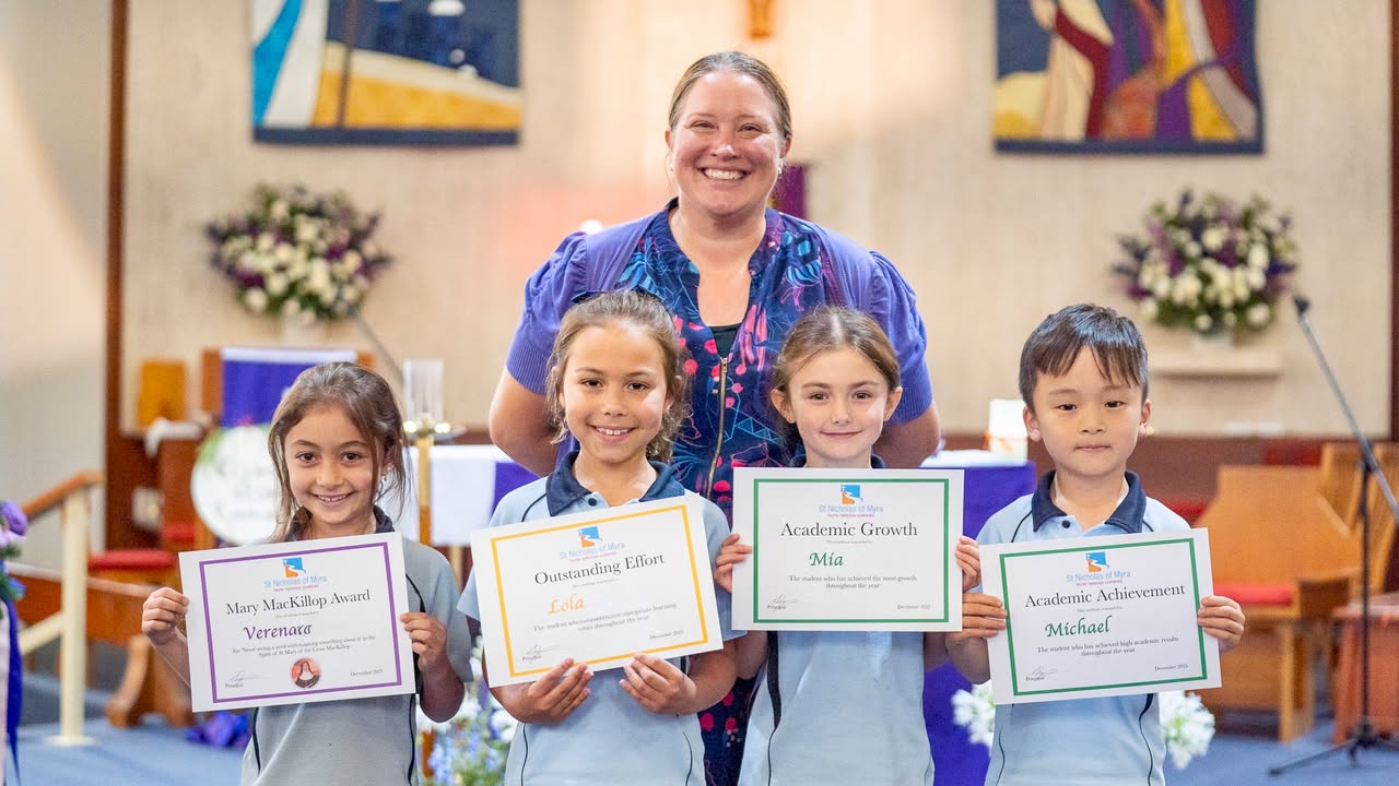 176022598337143_871208248818571-1