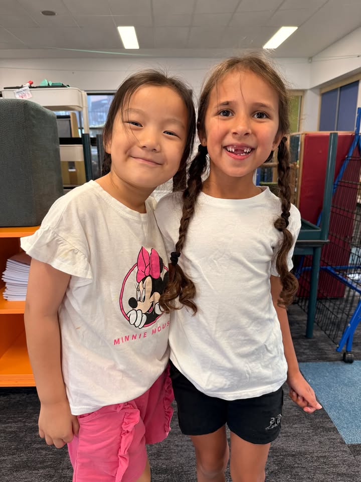 176022598337143_874773881795341-1