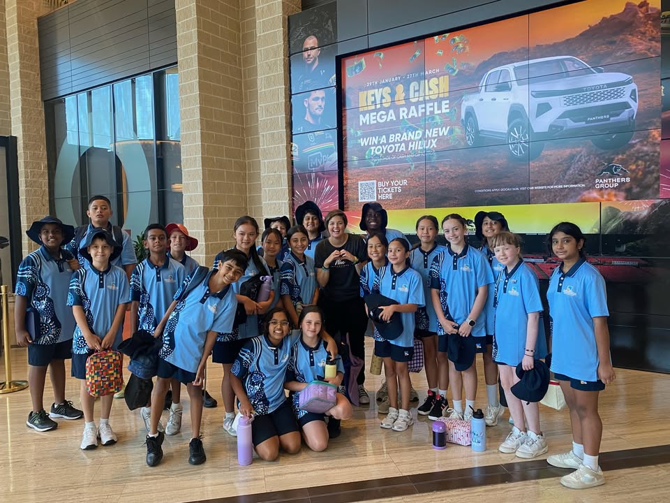 176022598337143_925696960036366-1