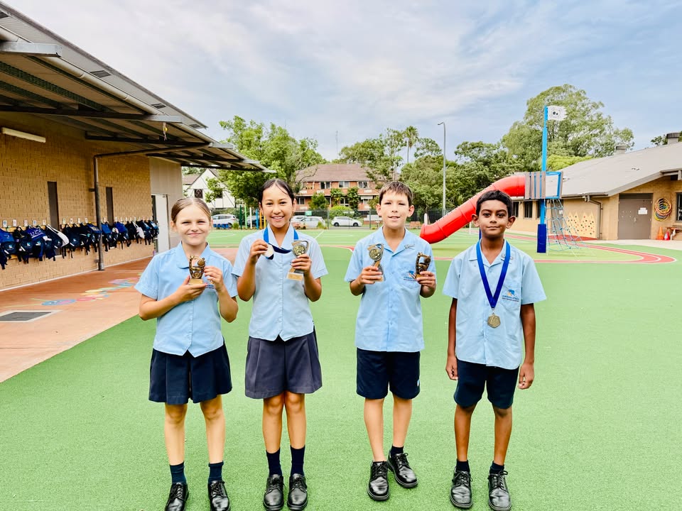 176022598337143_934009662538429-1