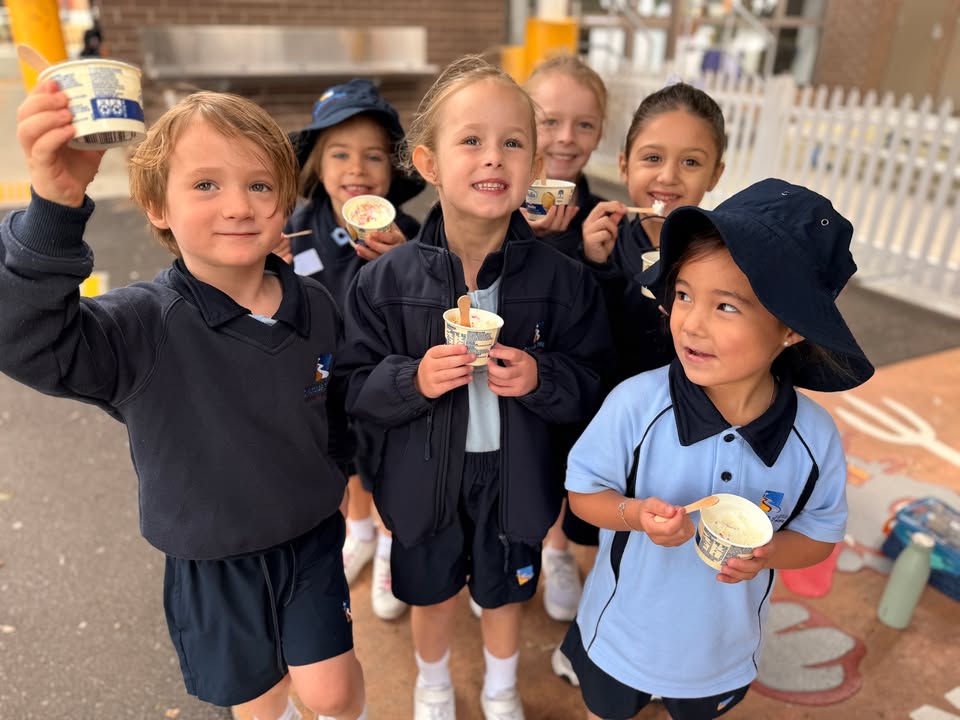 176022598337143_953760990563296-1