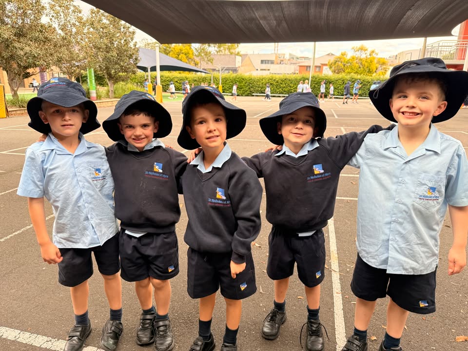 176022598337143_1219240763753176-1